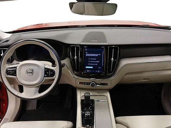 Volvo XC60 5 of 19