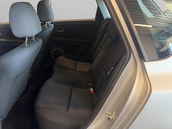 Mazda 3 13 of 20