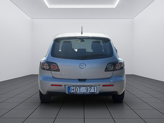 Mazda 3 4 of 20
