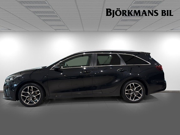 Kia Ceed 4 of 14