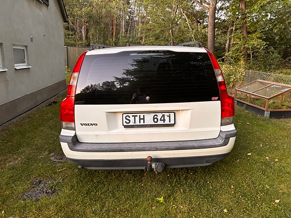 Volvo V70 5 of 8