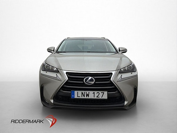 Lexus NX300h 2 of 30