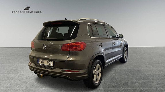 Volkswagen Tiguan 4 of 23