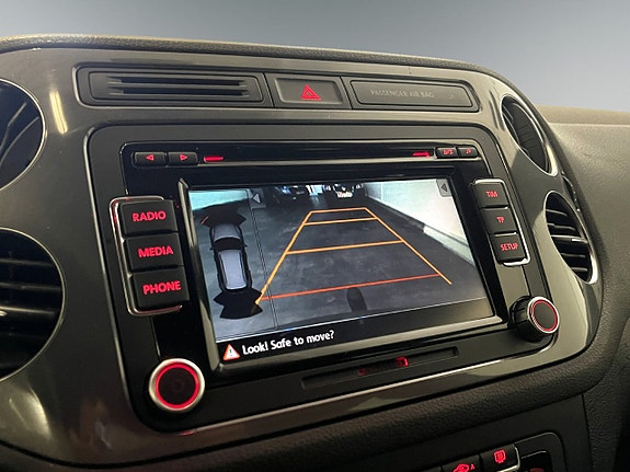 Volkswagen Tiguan 13 of 23