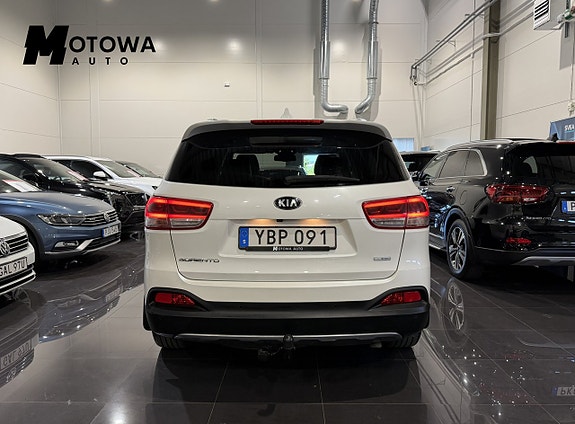 Kia Sorento 6 of 27