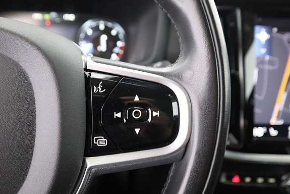 Volvo V60 14 of 23