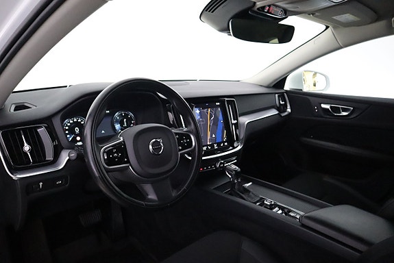 Volvo V60 9 of 23