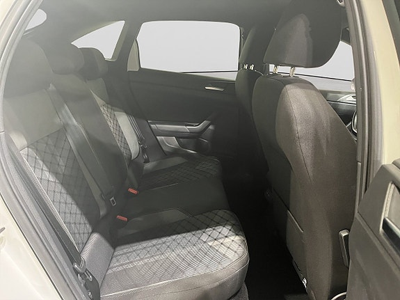 Volkswagen Taigo 10 of 20