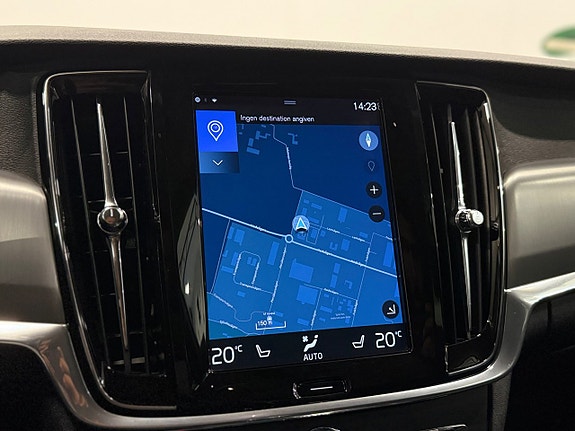 Volvo V90 16 of 26