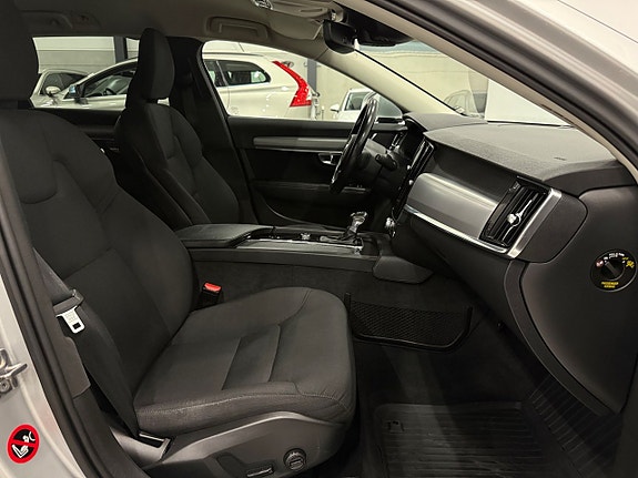 Volvo V90 14 of 26