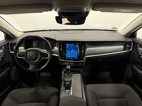 Volvo V90 11 of 26