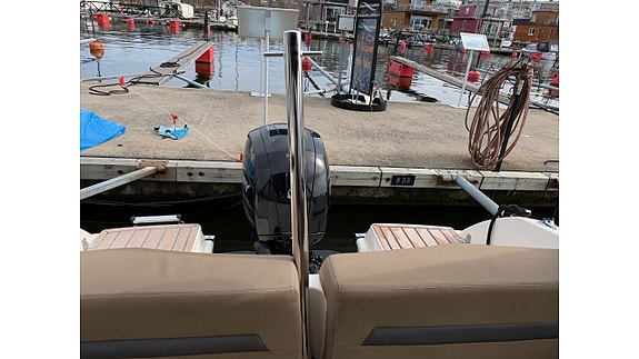 Flipper 640 ST 2014 Mercury F150 -14 7 of 15