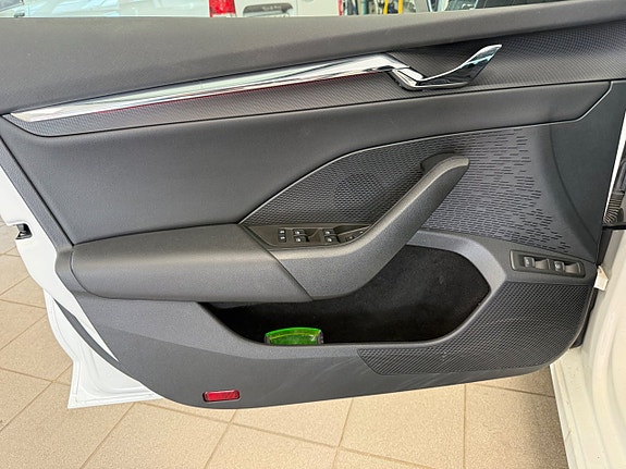 Skoda Octavia 13 of 25