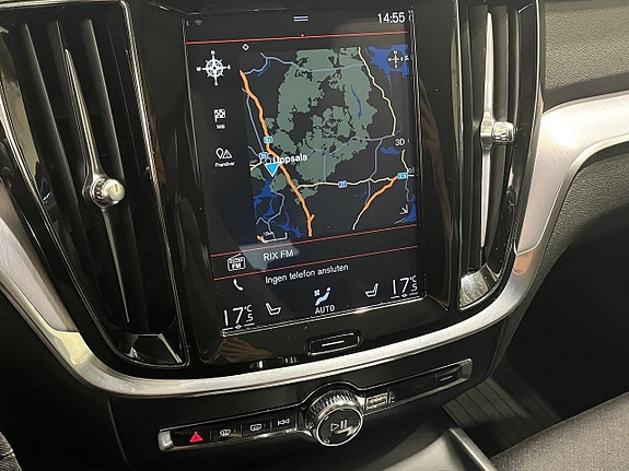 Volvo V60 Cross Country 19 of 21