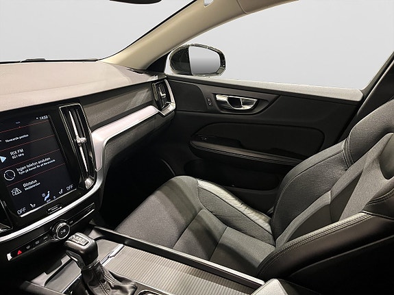 Volvo V60 Cross Country 17 of 21