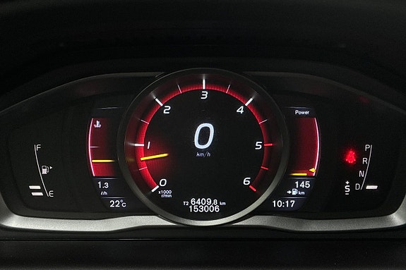 Volvo XC60 17 of 29
