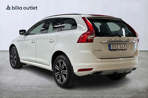 Volvo XC60 8 of 29