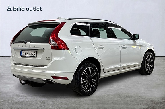 Volvo XC60 6 of 29