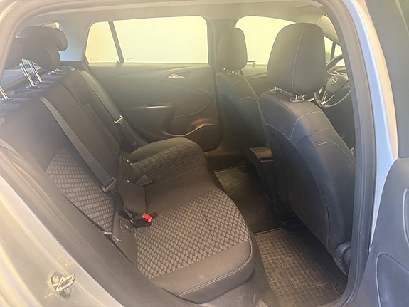 Opel Astra 6 of 9