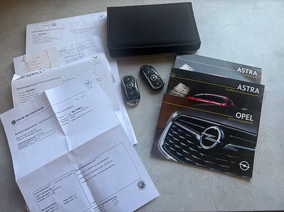 Opel Astra 9 of 9