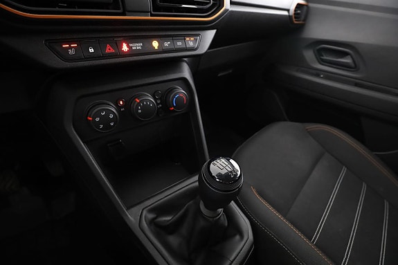 Dacia Sandero 21 of 30