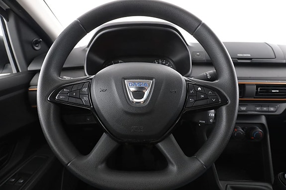 Dacia Sandero 19 of 30