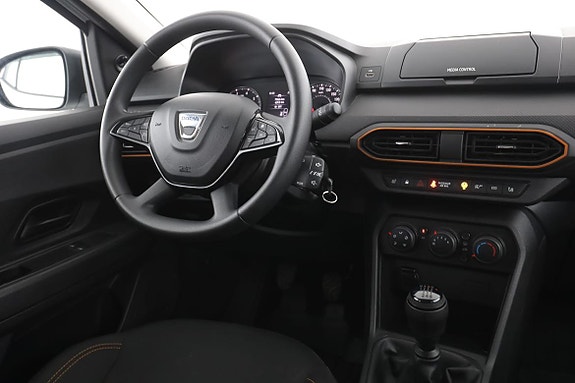 Dacia Sandero 14 of 30