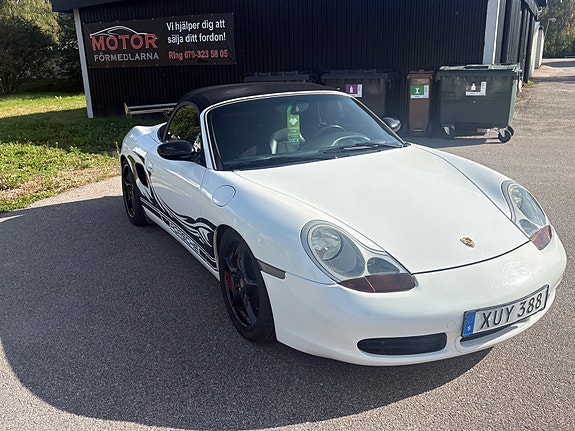 Porsche Boxster S 2 of 5