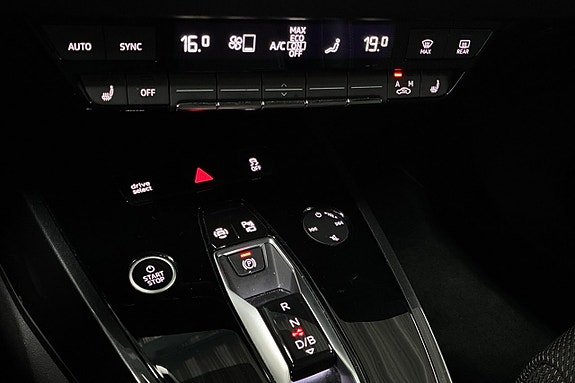 Audi Q4 e-tron 27 of 30