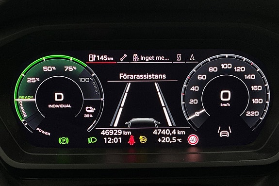 Audi Q4 e-tron 17 of 30