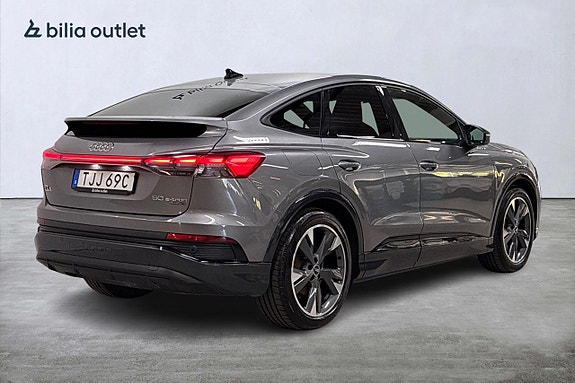 Audi Q4 e-tron 6 of 30