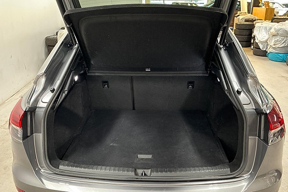 Audi Q4 e-tron 10 of 30