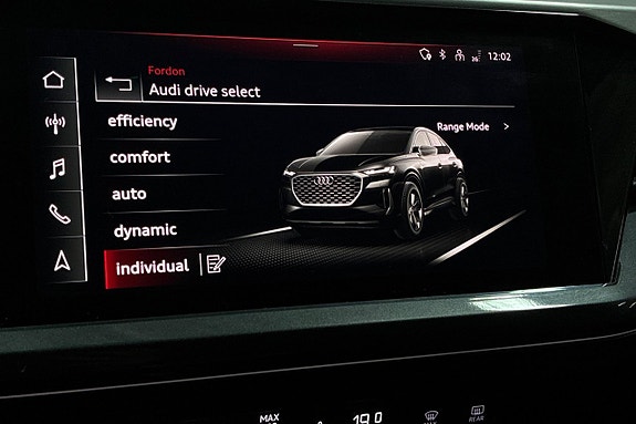 Audi Q4 e-tron 26 of 30