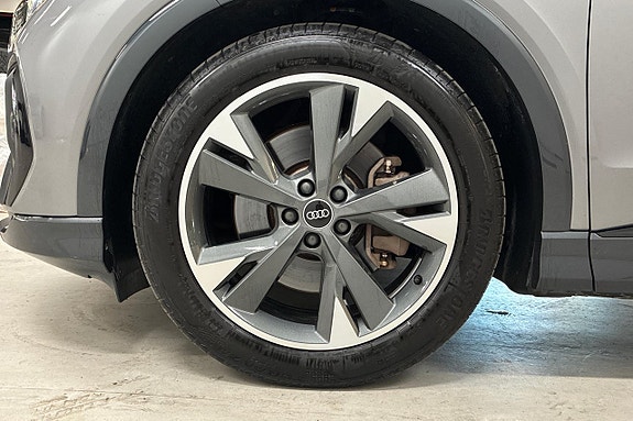 Audi Q4 e-tron 11 of 30