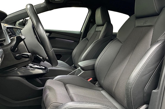 Audi Q4 e-tron 13 of 30