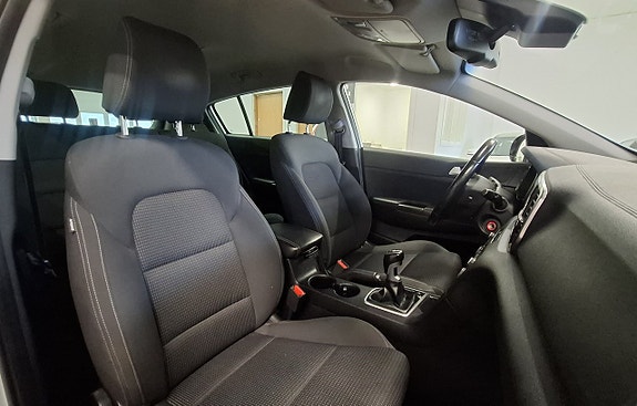 Kia Sportage 12 of 26