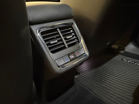 Skoda Enyaq 25 of 28