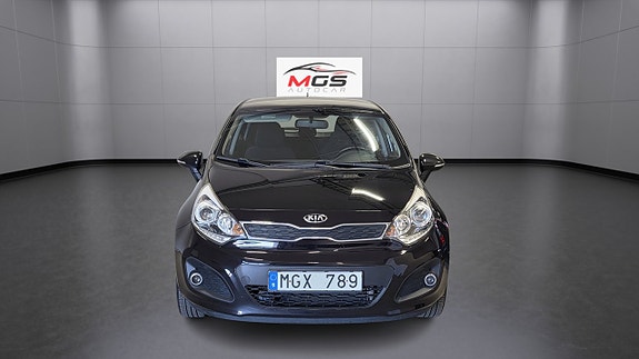 Kia Rio 6 of 23