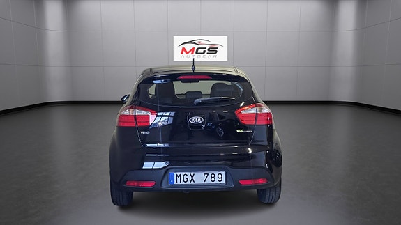 Kia Rio 5 of 23