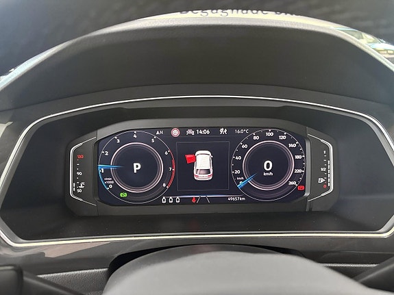 Volkswagen Tiguan Allspace 10 of 17