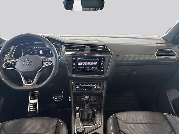 Volkswagen Tiguan Allspace 7 of 17