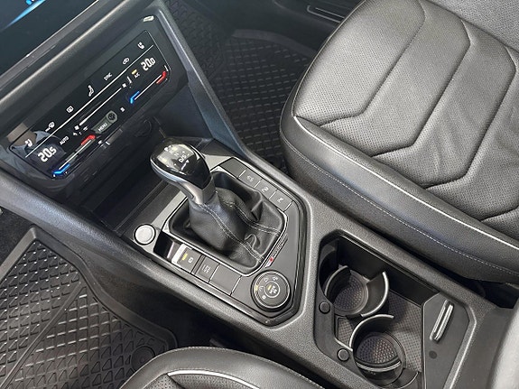 Volkswagen Tiguan Allspace 12 of 17