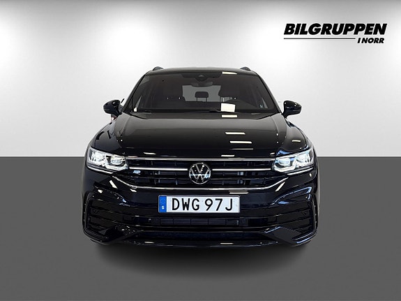 Volkswagen Tiguan Allspace 2 of 17