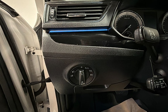 Skoda Superb 21 of 25