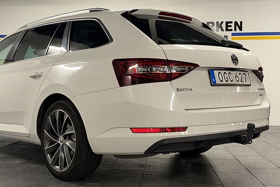 Skoda Superb 12 of 25