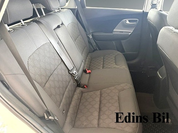 Kia Niro 6 of 8
