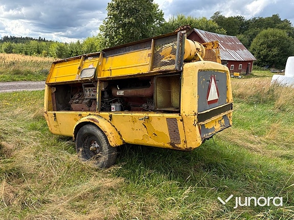 Kompressor Atlas Copco Deutz motor 3 of 17