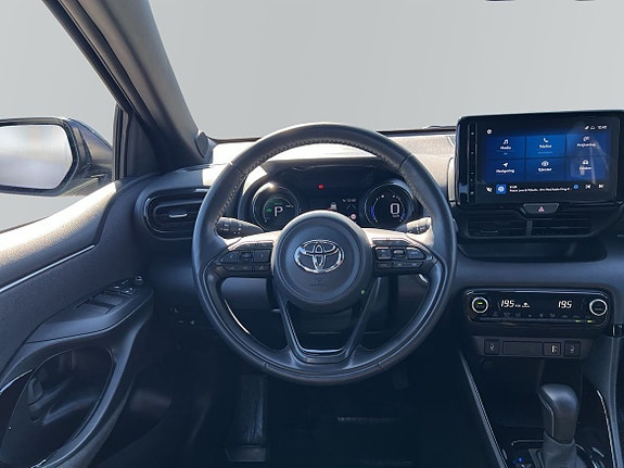 Toyota Yaris 9 of 10