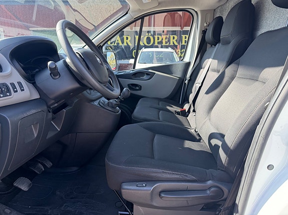 Renault Trafic 6 of 7