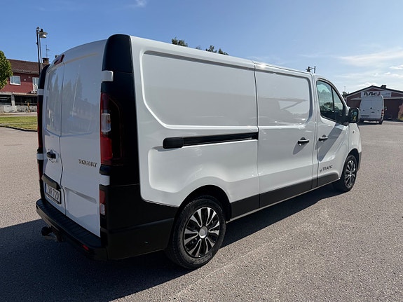 Renault Trafic 5 of 7